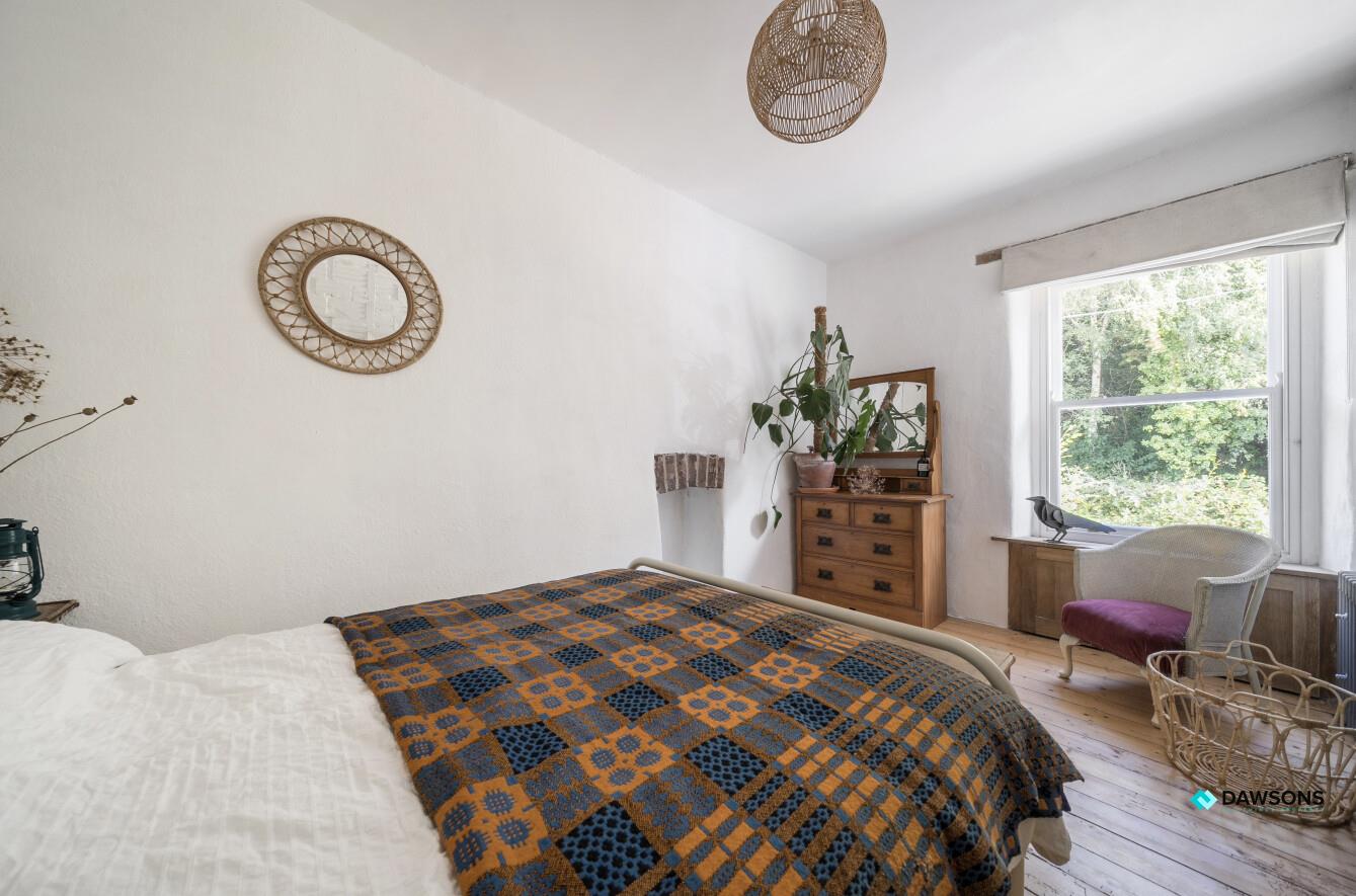 Tyrwaun, Pwll, Llanelli, SA15 4AY